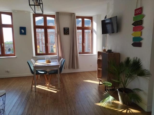 Le Godefroy De Bouillon Appartement Boulogne-sur-Mer Buitenkant foto
