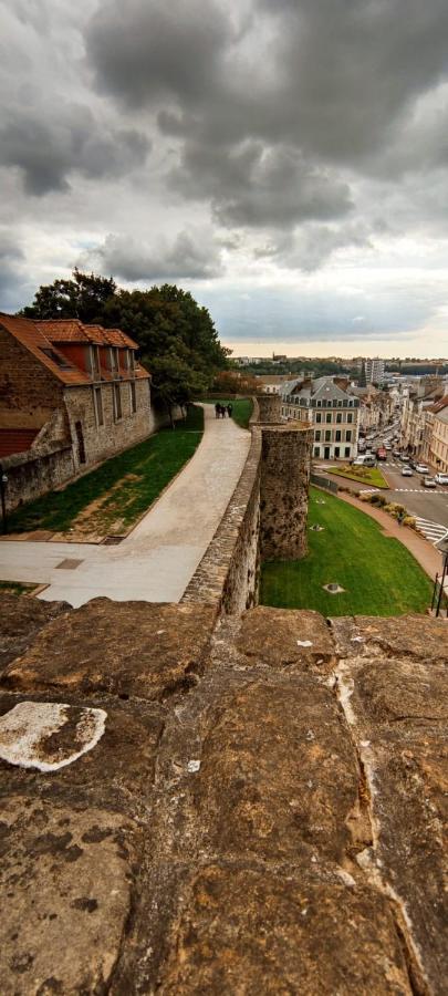 Le Godefroy De Bouillon Appartement Boulogne-sur-Mer Buitenkant foto