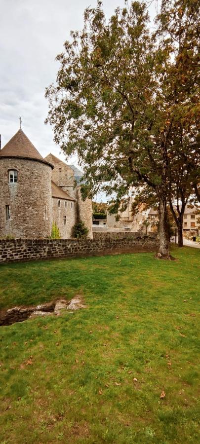 Le Godefroy De Bouillon Appartement Boulogne-sur-Mer Buitenkant foto